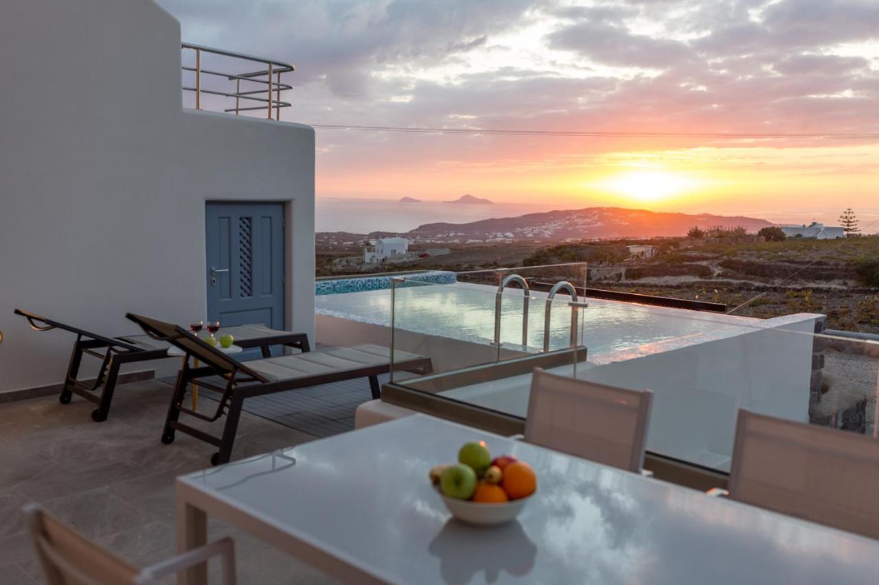 Luxe Maroussi Villas Pýrgos Eksteriør bilde